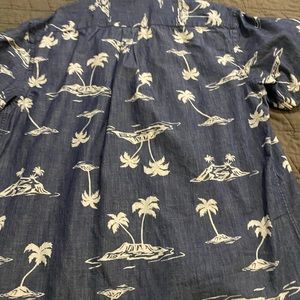 T-shirt. All clothing items in my closet are 20%